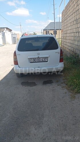 Opel Astra-2