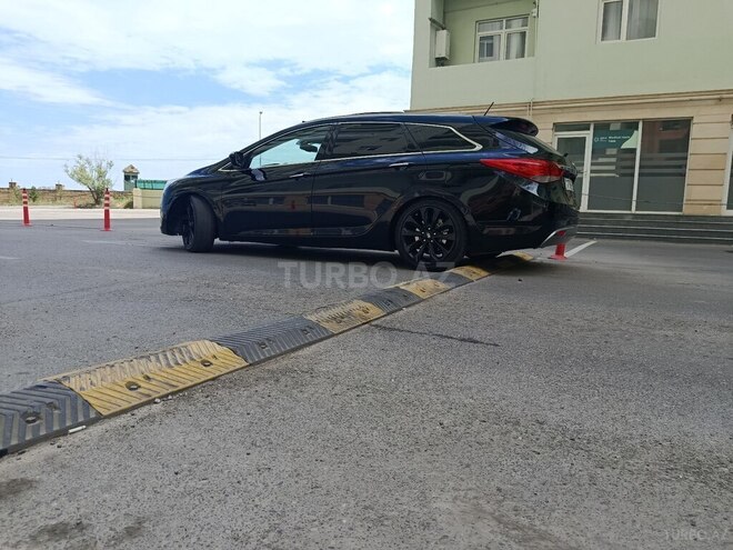 Hyundai i40-9