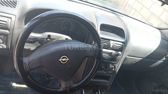 Opel Astra-3