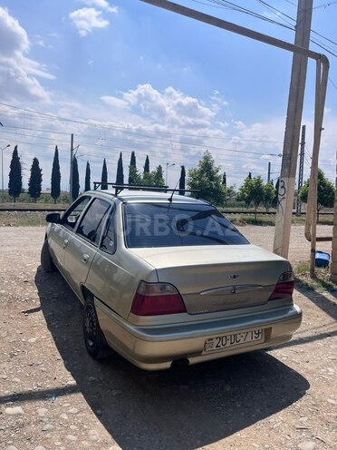 Daewoo Nexia-5
