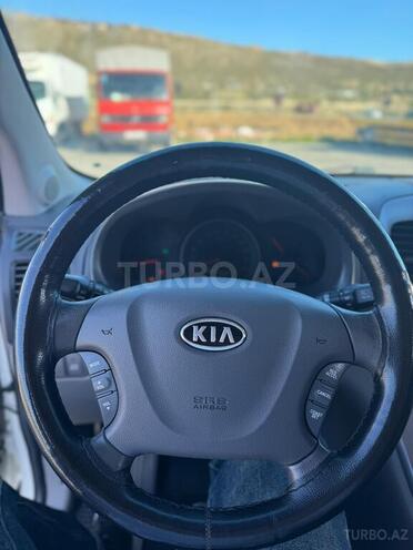 Kia Carnival-13