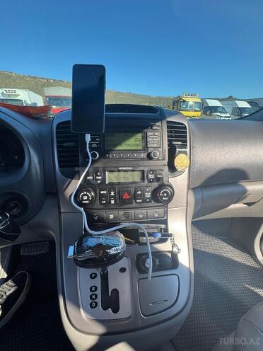 Kia Carnival-18