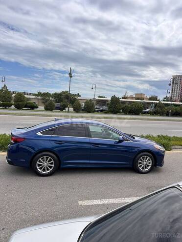 Hyundai Sonata-3