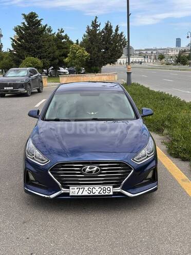 Hyundai Sonata-1