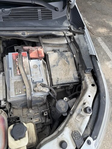 Chevrolet Cobalt-19