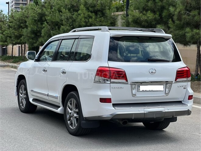 Lexus LX 570-6