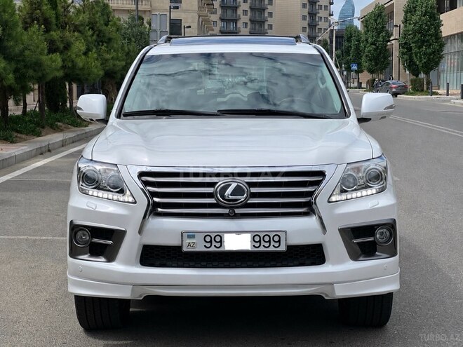 Lexus LX 570-1