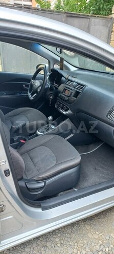 Kia Rio-15
