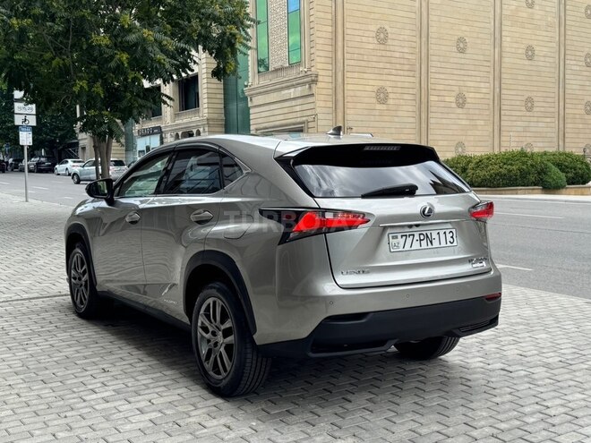 Lexus NX 450h+-3