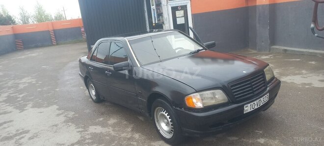 Mercedes C 180-3