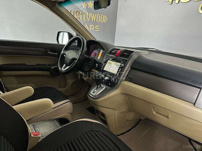 Honda CR-V-16