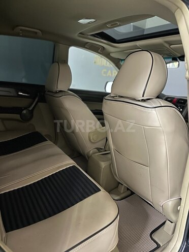 Honda CR-V-18