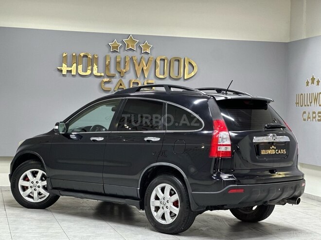 Honda CR-V-8