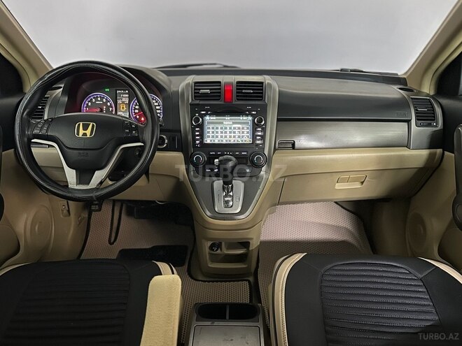 Honda CR-V-11