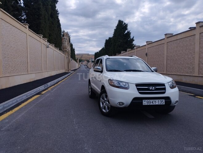 Hyundai Santa Fe-1