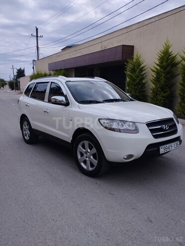 Hyundai Santa Fe-20