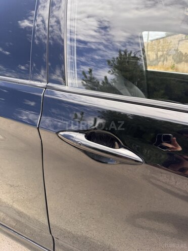 Hyundai Accent-7