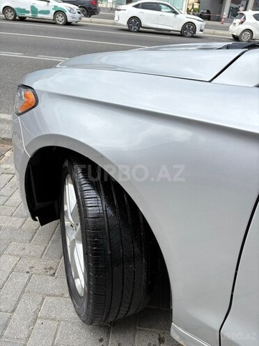Ford Fusion (North America)-3