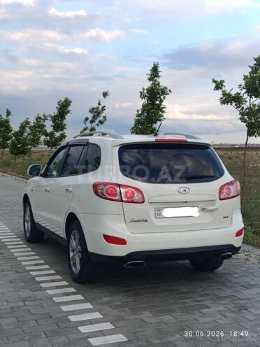 Hyundai Santa Fe-5