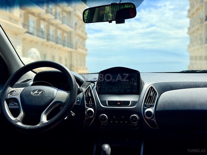 Hyundai ix35-5
