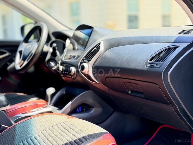 Hyundai ix35-8