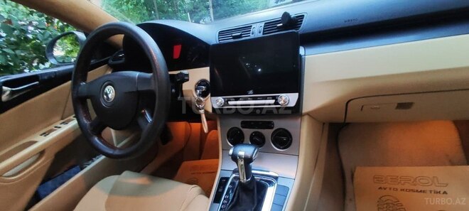 Volkswagen Passat-12