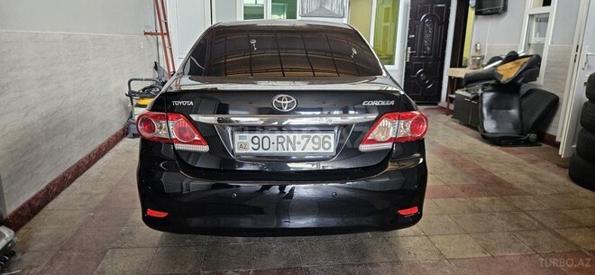 Toyota Corolla-2