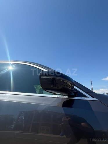 BMW 330-8