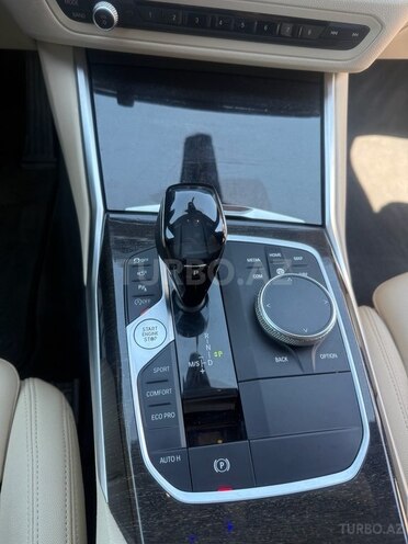 BMW 330-16