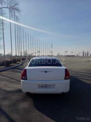 Chrysler 300C-9