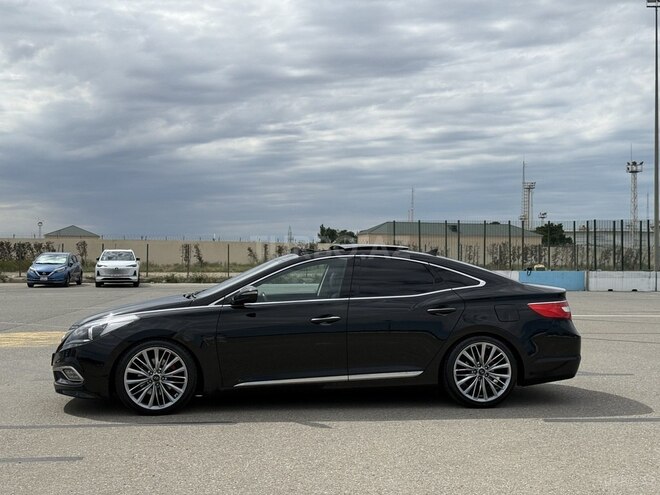 Hyundai Grandeur-2