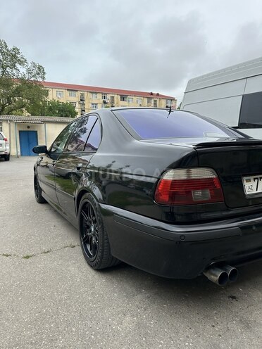 BMW 525-6