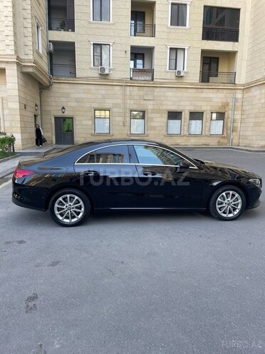Mercedes CLA 250 e-5