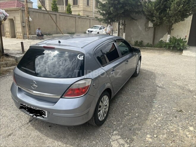 Opel Astra-12
