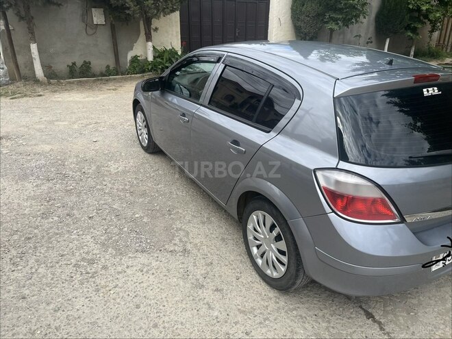 Opel Astra-10