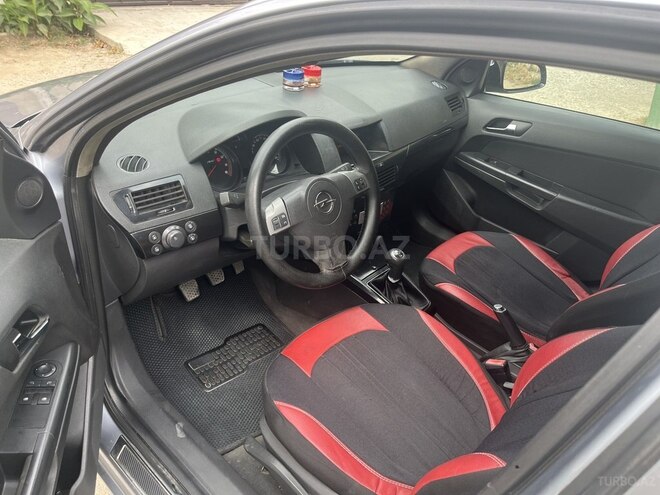 Opel Astra-16
