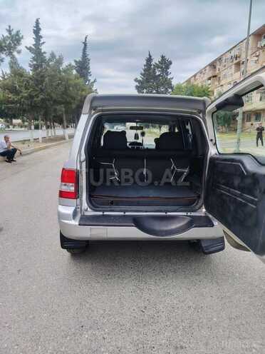Mitsubishi Pajero io-12