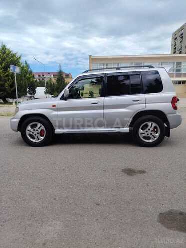 Mitsubishi Pajero io-9