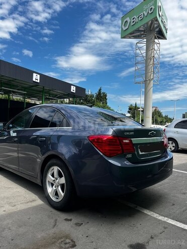 Chevrolet Cruze-6