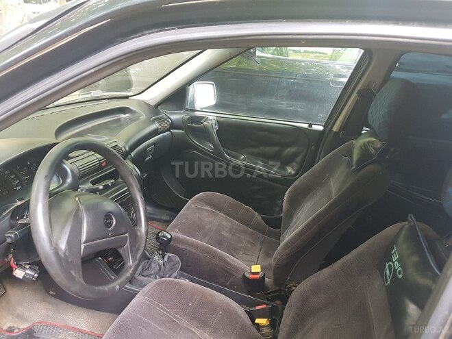 Opel Astra-2