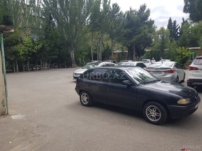 Opel Astra-14