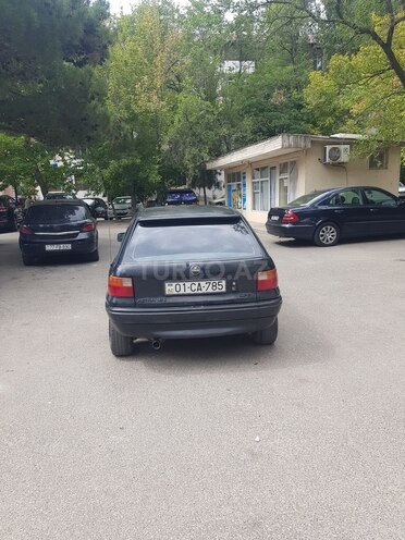 Opel Astra-16