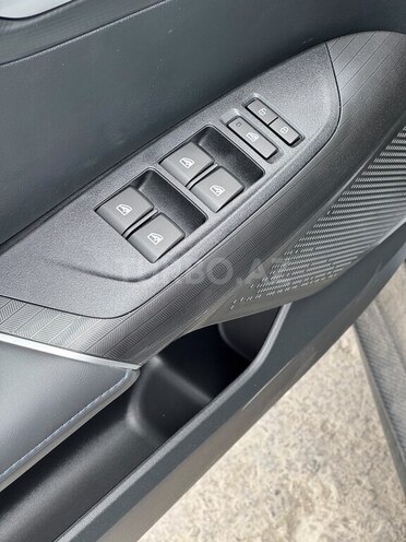 Changan Qiyuan A05-6