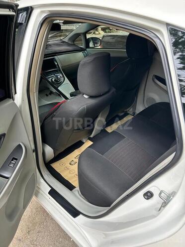 Toyota Prius-14