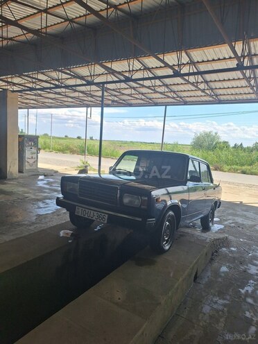 LADA (VAZ) 2107-9