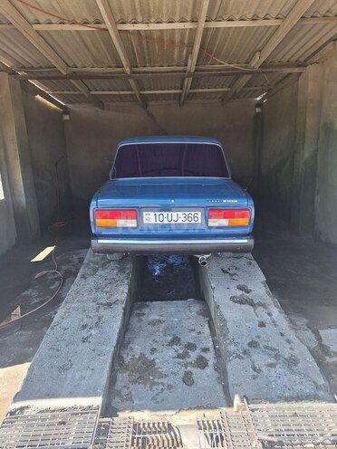 LADA (VAZ) 2107-8