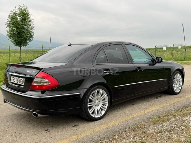 Mercedes E 350 4MATIC-3