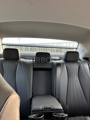Mercedes E 350 4MATIC-20