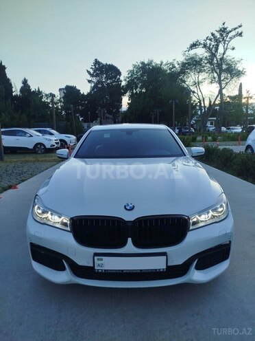 BMW 730-2