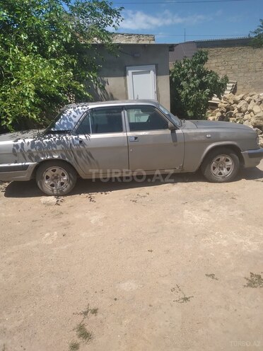 GAZ 3110 "Volga"-8